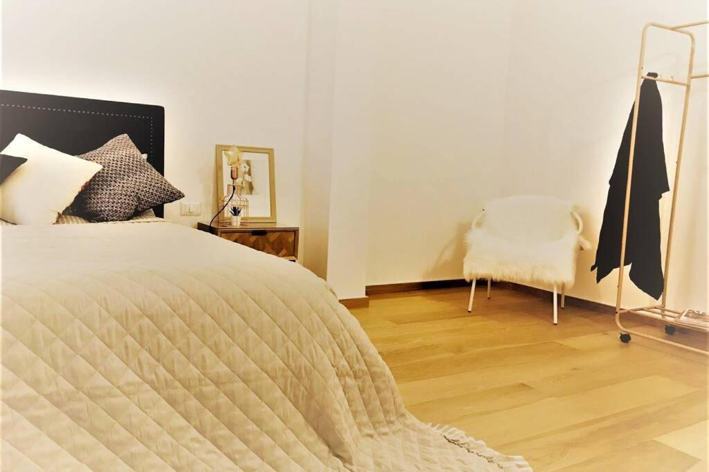 Luxus P4T Family 3 Bedroom With Pool, Tennis Court And Sauna Brindisi Buitenkant foto