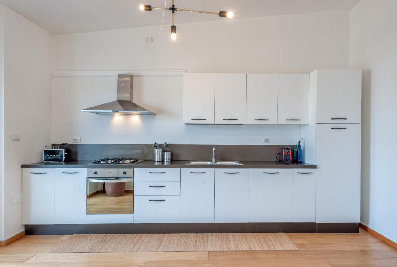 Luxus P4T Family 3 Bedroom With Pool, Tennis Court And Sauna Brindisi Buitenkant foto