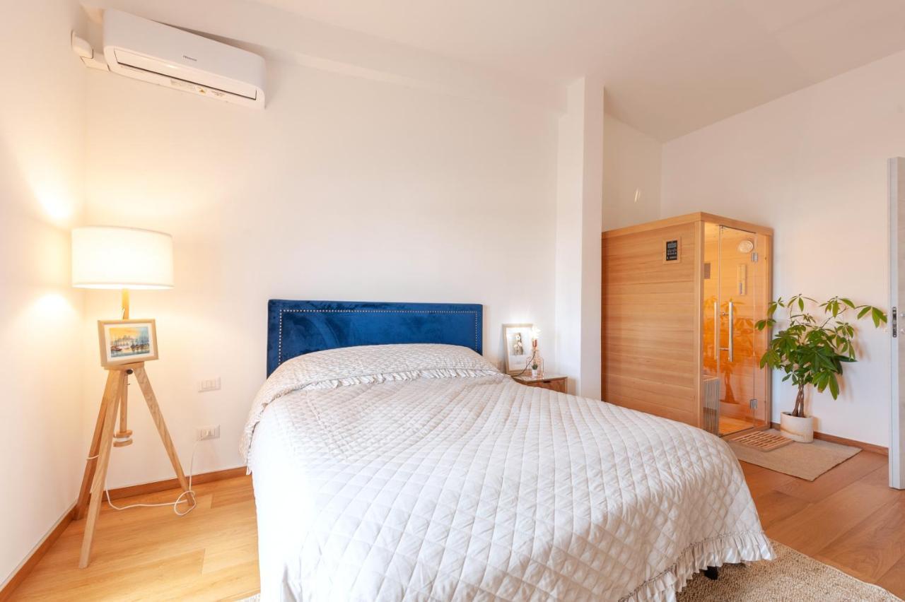 Luxus P4T Family 3 Bedroom With Pool, Tennis Court And Sauna Brindisi Buitenkant foto